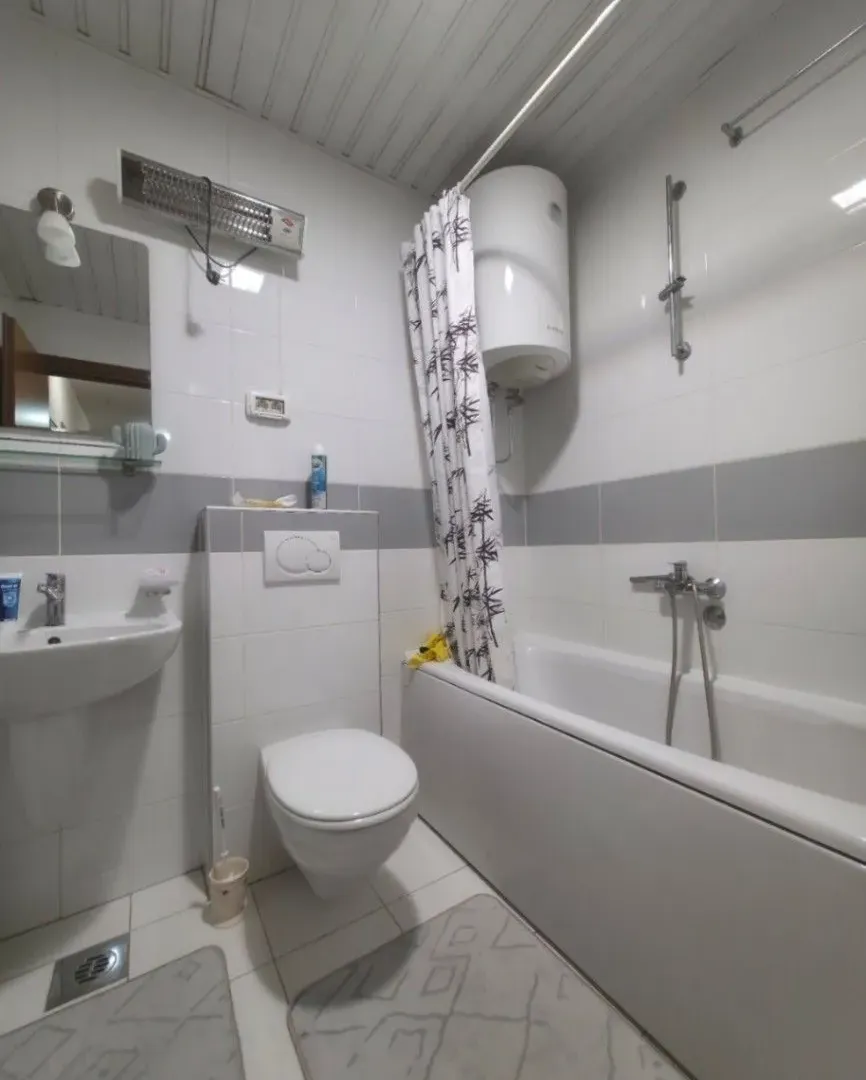 Izdavanje, dvosoban stan, 78m², City Kvart, Podgorica