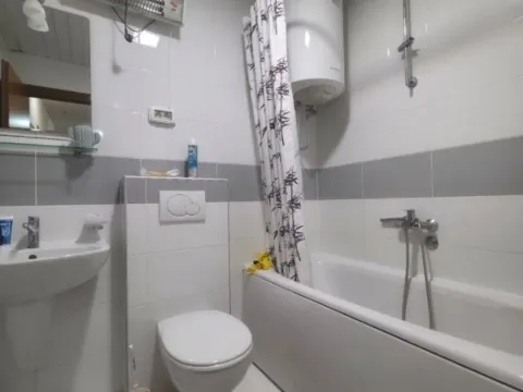 Izdavanje, dvosoban stan, 78m², City Kvart, Podgorica - image 5