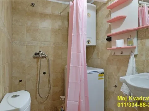 Sale, house, 250m², Voždovac Sve Podlokacije, Beograd - image 14