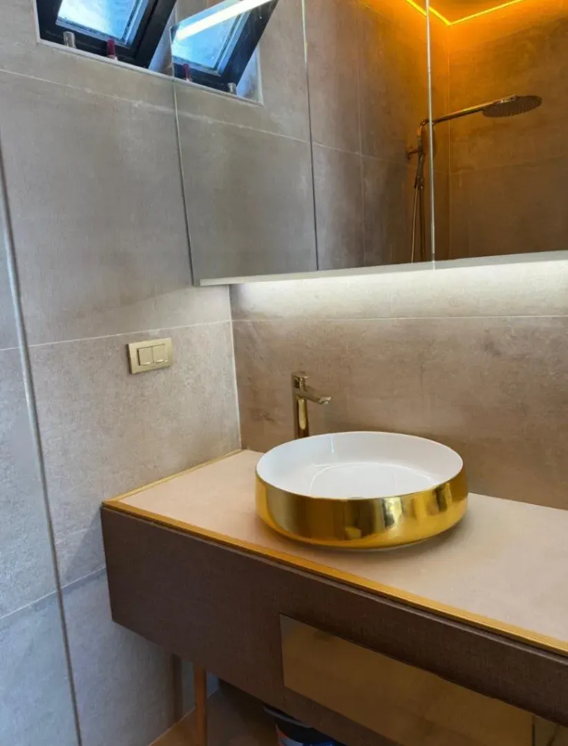 Prodaja, dvosoban stan, 70m², Kava, Tivat