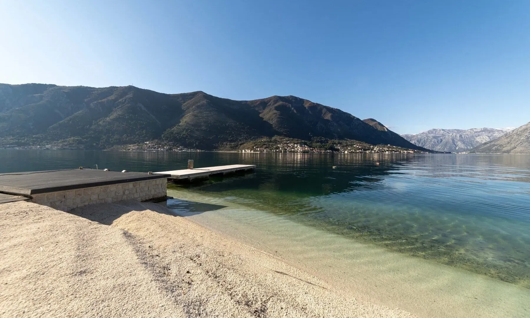 Prodaja, kuća, 193m², Dobrota, Kotor