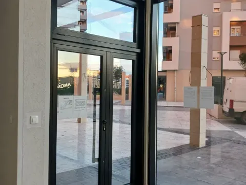 Izdavanje, jednosoban stan, 48m², Central Point, Podgorica - image 10