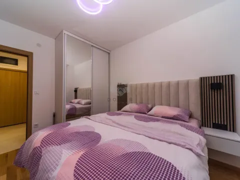 Izdavanje, jednosoban stan, 45m², City Kvart, Podgorica - image 19