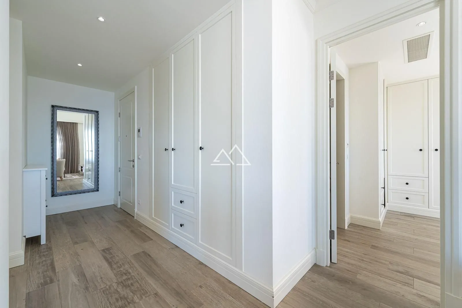 Prodaja, dvosoban stan, 113m², Luštica Bay, Tivat