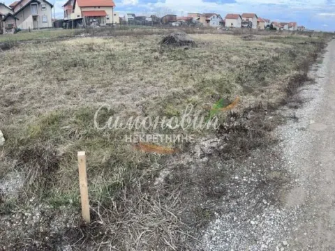 Prodaja, plac, 1100m², Zemun Ugrinovci, Zemun Sve Podlokacije - image 10