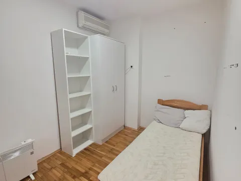 Rent, two bedroom apartment, 65m², Blok 5, Podgorica - image 14