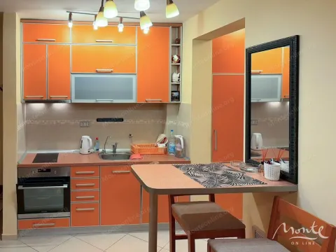 Sale, one bedroom apartment, 39m², Bečići, Budva - image 4