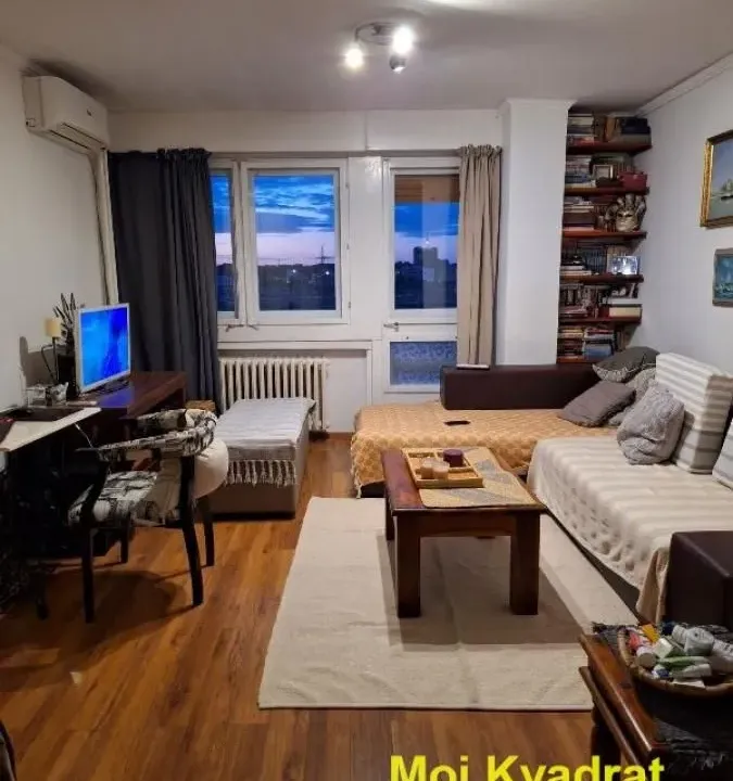 Prodaja, dvosoban stan, 65m², Novi Beograd Blok 70, Novi Beograd Sve Podlokacije