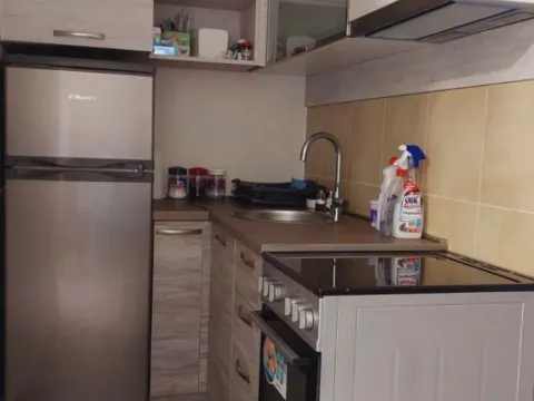 Izdavanje, jednosoban stan, 38m², Bečići, Budva - image 4