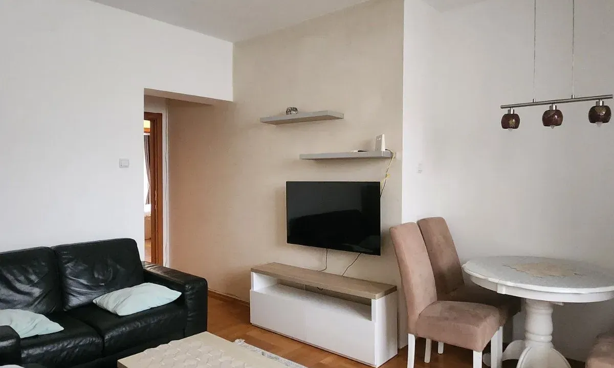 Rent, one bedroom apartment, 66m², Centar, Podgorica