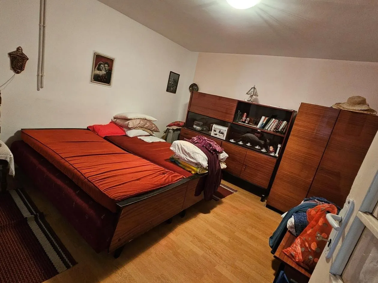 Prodaja, kuća, 181m², Irig, Srbija