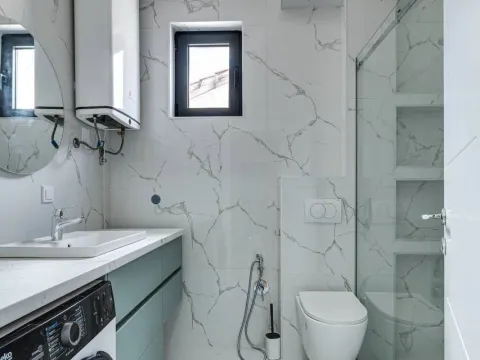 Rent, two bedroom apartment, 60m², Centar, Budva - image 3