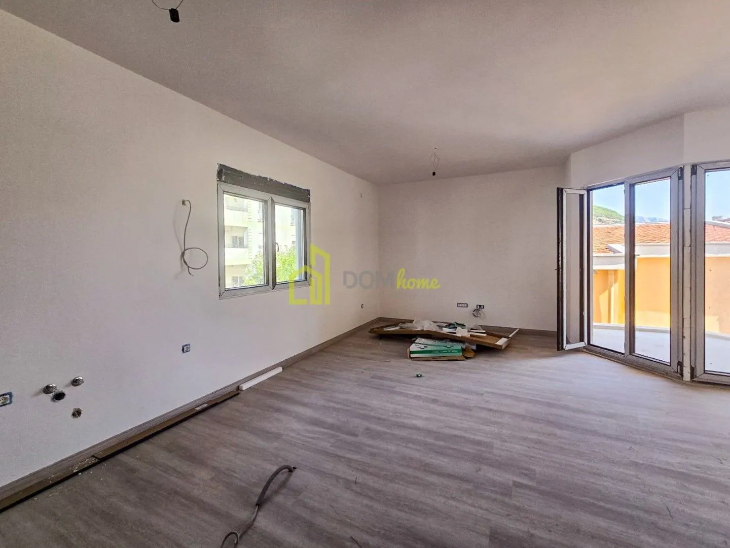 Sale, two bedroom apartment, 65m², Maine, Budva