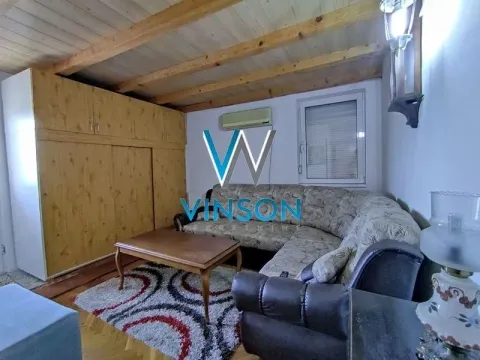 Izdavanje, kuća, 150m², Petrovaradin, Novi Sad - image 10