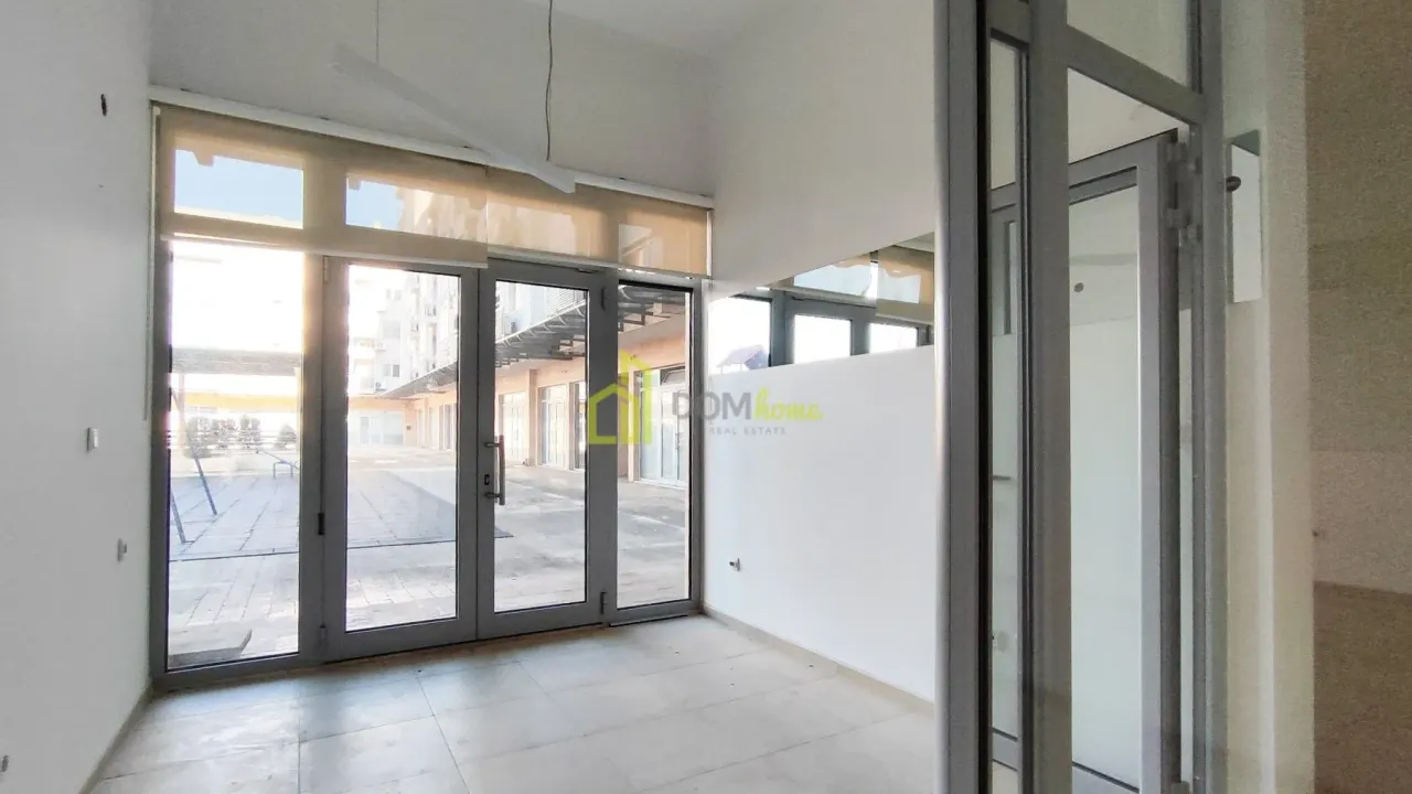 Rent, office space, 43m², Tološka šuma, Podgorica