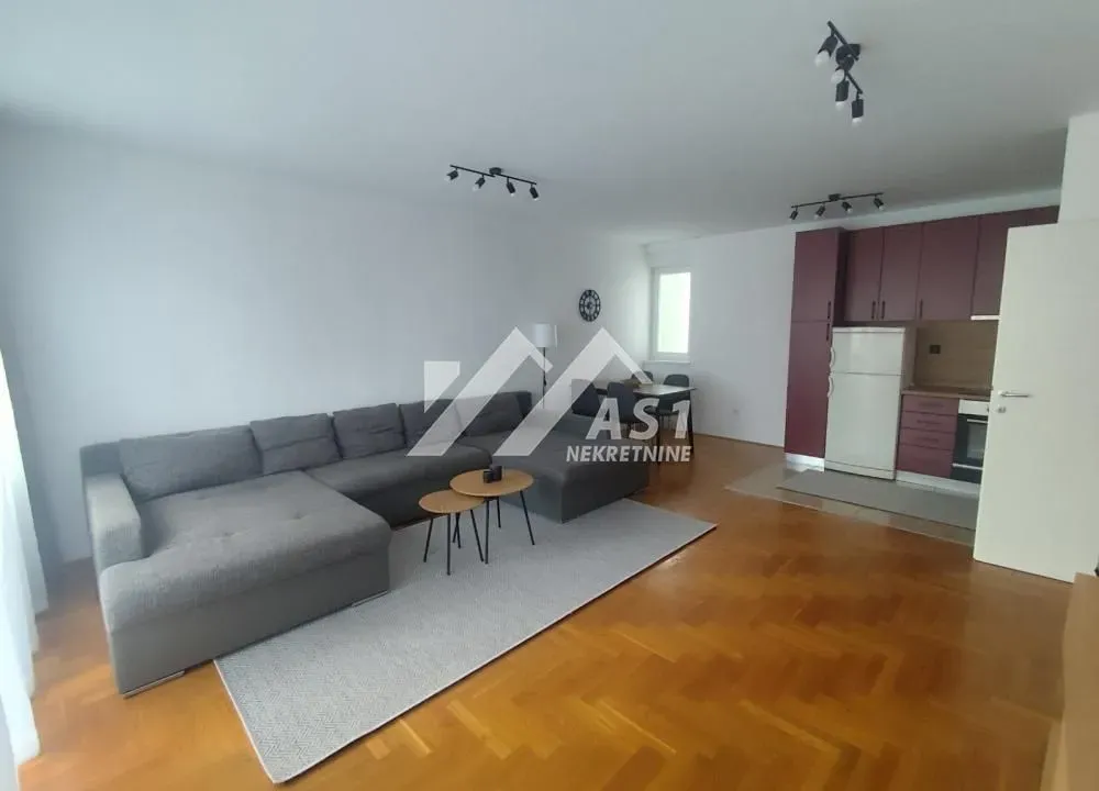 Izdavanje, dvosoban stan, 56m², Telep, Novi Sad Sve Podlokacije