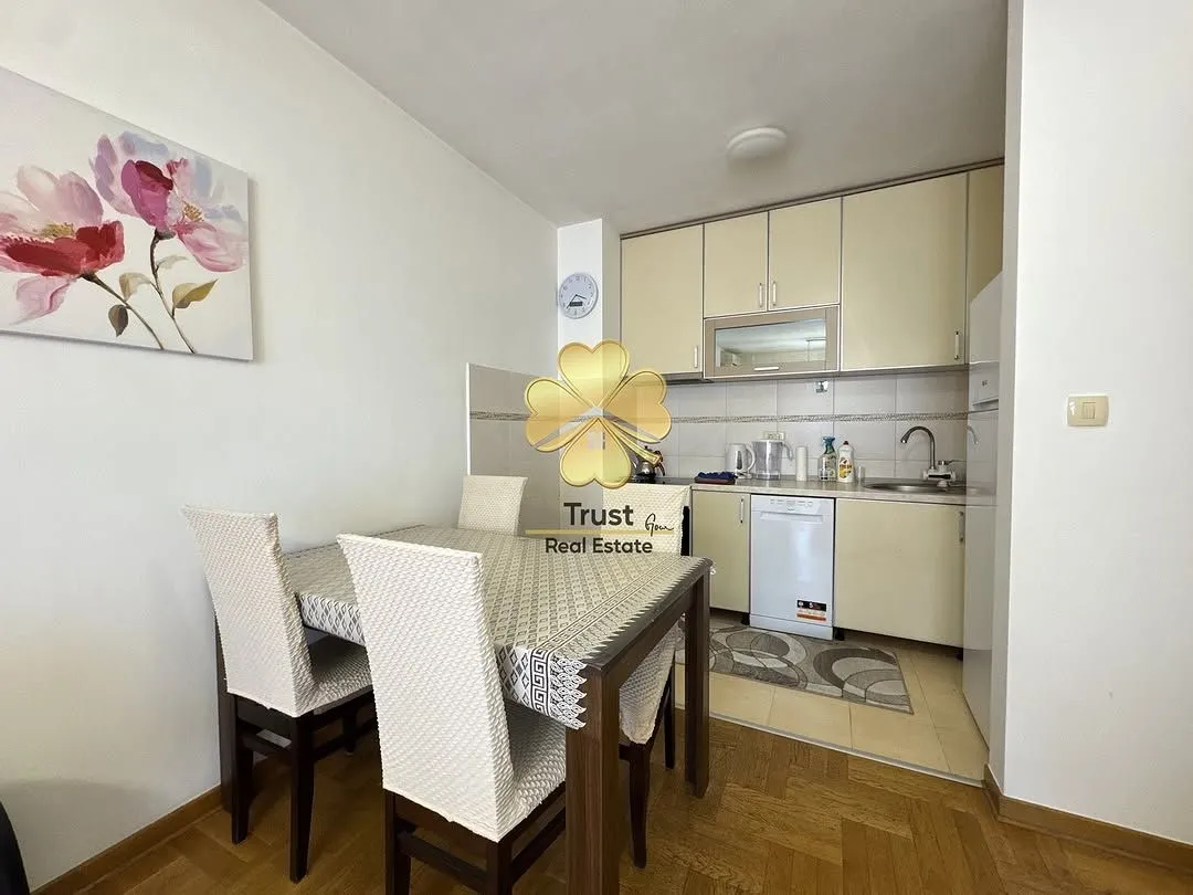 Rent, two bedroom apartment, 70m², Stari Aerodrom, Podgorica