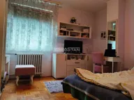 Izdavanje, trosoban stan, 83m², Novi Beograd Blok 61, Novi Beograd Sve Podlokacije - image 4