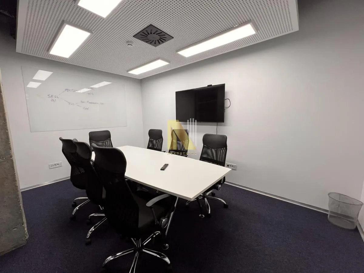 Rent, office space, 527m², Podbara, Novi Sad Sve Podlokacije
