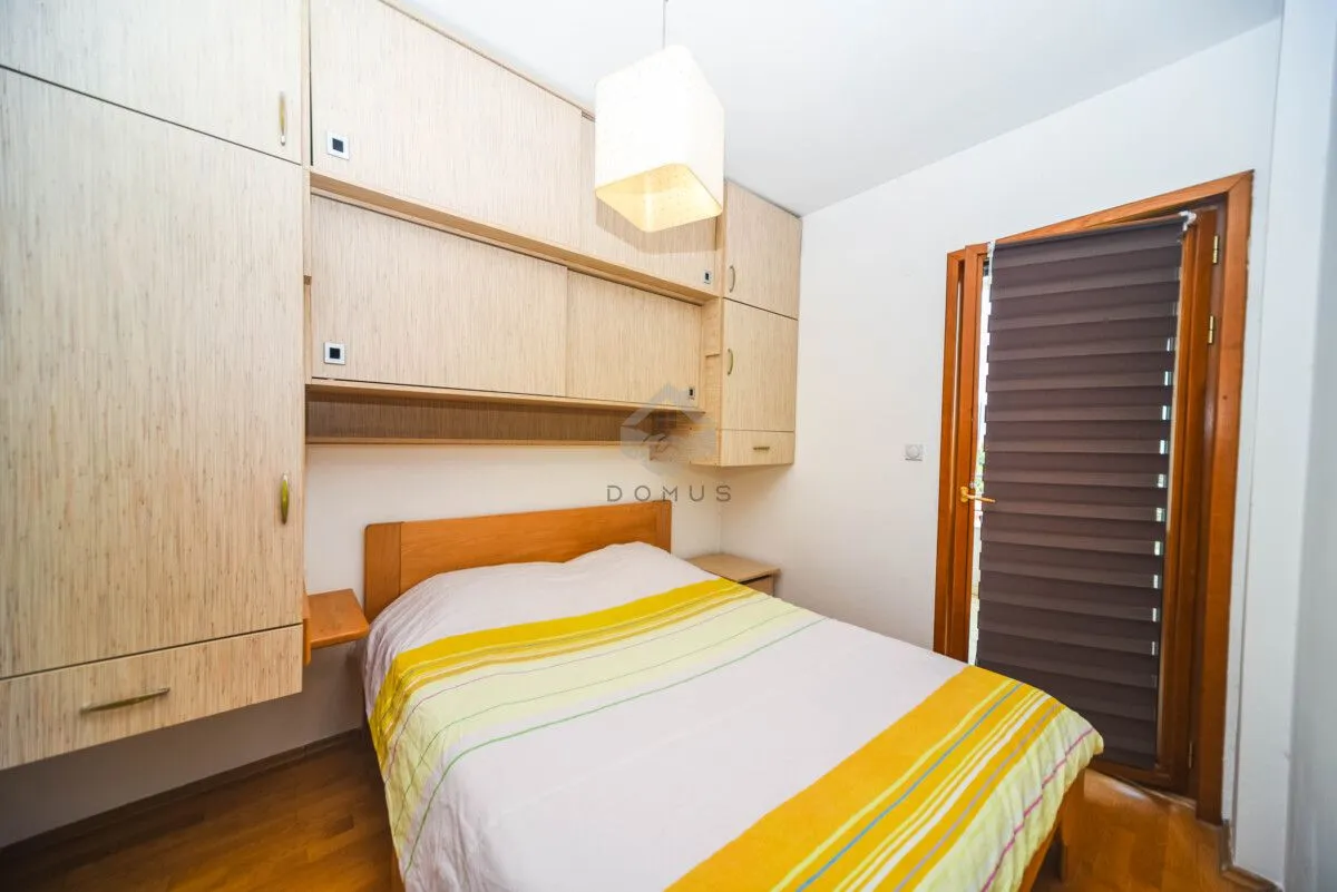Rent, one bedroom apartment, 40m², Pobrežje, Podgorica