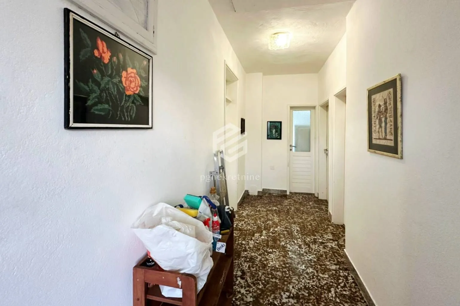 Rent, three bedroom apartment, 100m², Zagorič, Podgorica