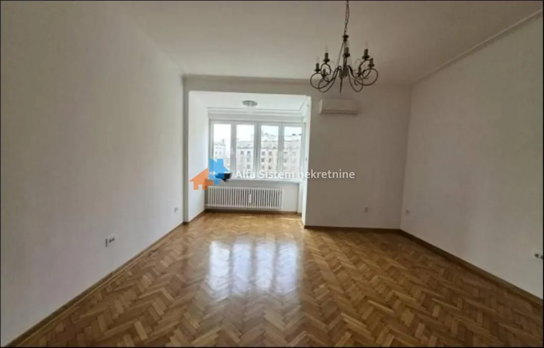 Izdavanje, stan, 136m², Stari Grad, Beograd