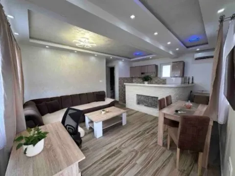 Izdavanje, jednosoban stan, 45m², Budva, Crna Gora - image 5