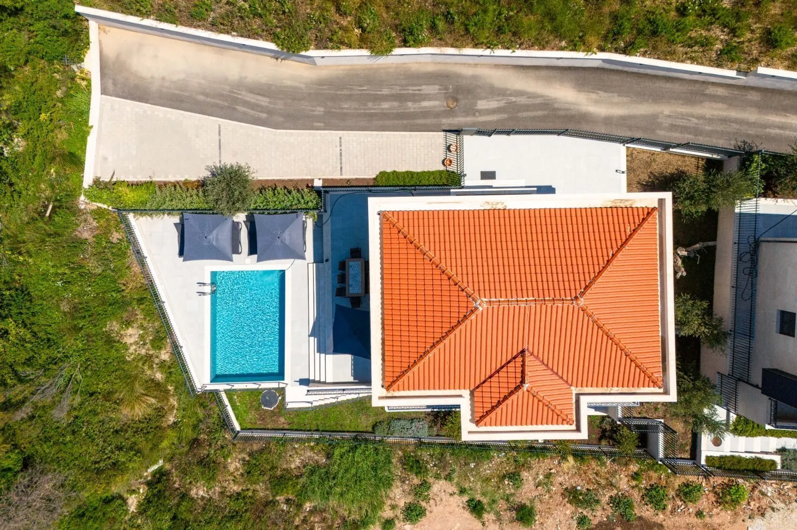 Sale, house, 318m², Reževići, Budva