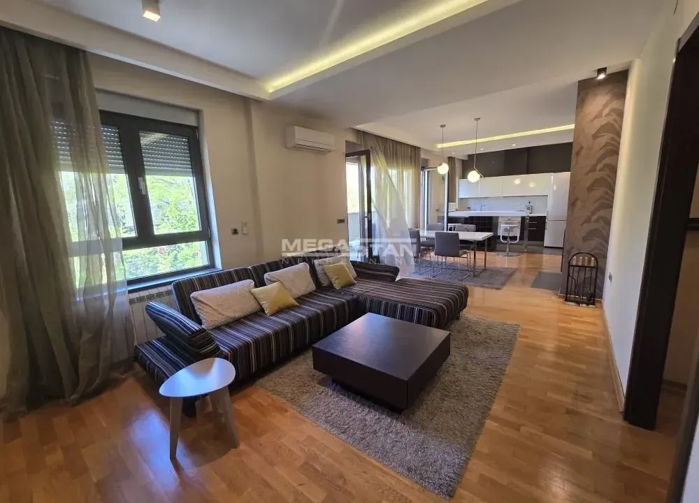 Prodaja, stan, 160m², Vračar Sve Podlokacije, Beograd