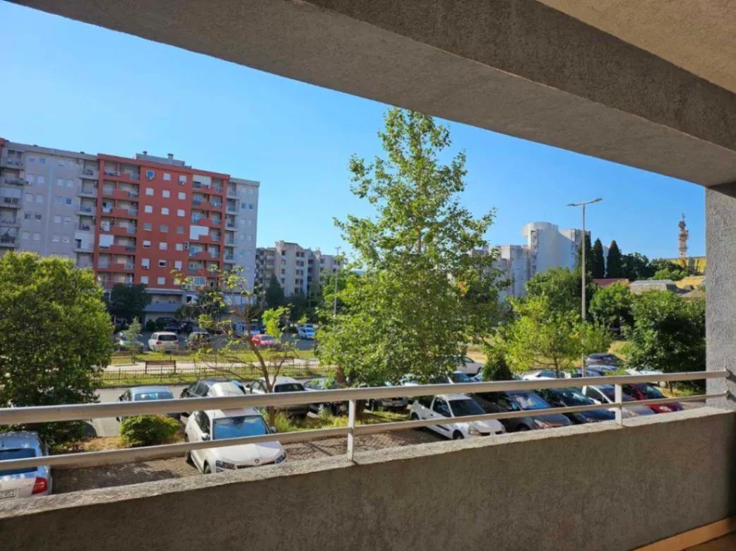 Prodaja, dvosoban stan, 85m², Preko Morače, Podgorica