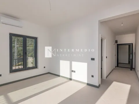 Prodaja, jednosoban stan, 41m², Kumbor, Herceg Novi - image 4