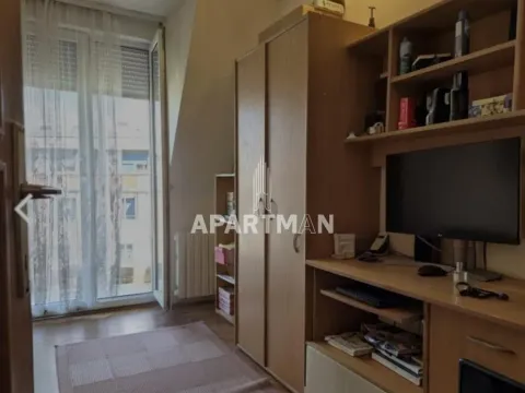 Prodaja, trosoban stan, 98m², Banovo Brdo, Beograd - image 14