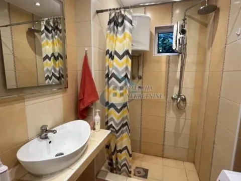 Izdavanje, dvosoban stan, 52m², Slavija, Vračar Sve Podlokacije - image 13