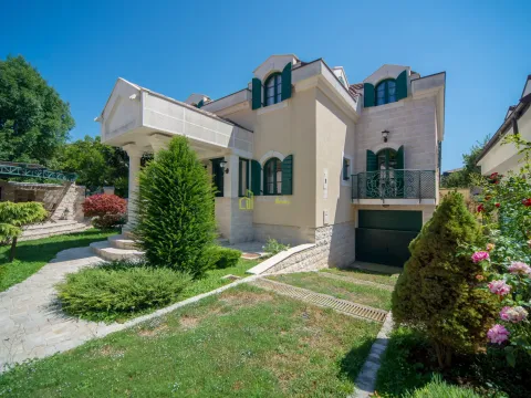 Sale, house, 168m², Cetinje, Crna Gora - image 15