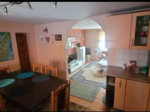 Sale, house, 200m², Adice, Novi Sad Sve Podlokacije - image 10