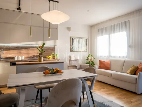 Prodaja, stan, 63m², Tivat, Crna Gora - image 3