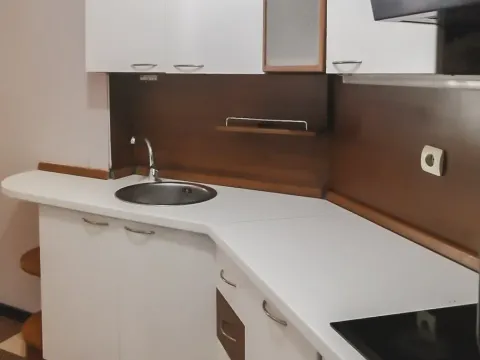 Sale, two bedroom apartment, 86m², Malo Brdo, Podgorica - image 12