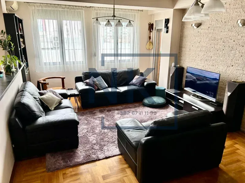 Prodaja, trosoban stan, 86m², Stari Aerodrom, Podgorica