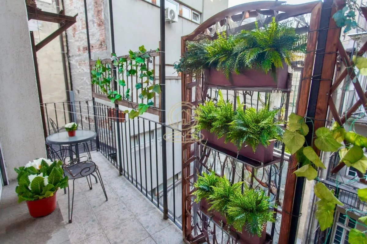 Rent, two bedroom apartment, 53m², Stari Grad, Beograd