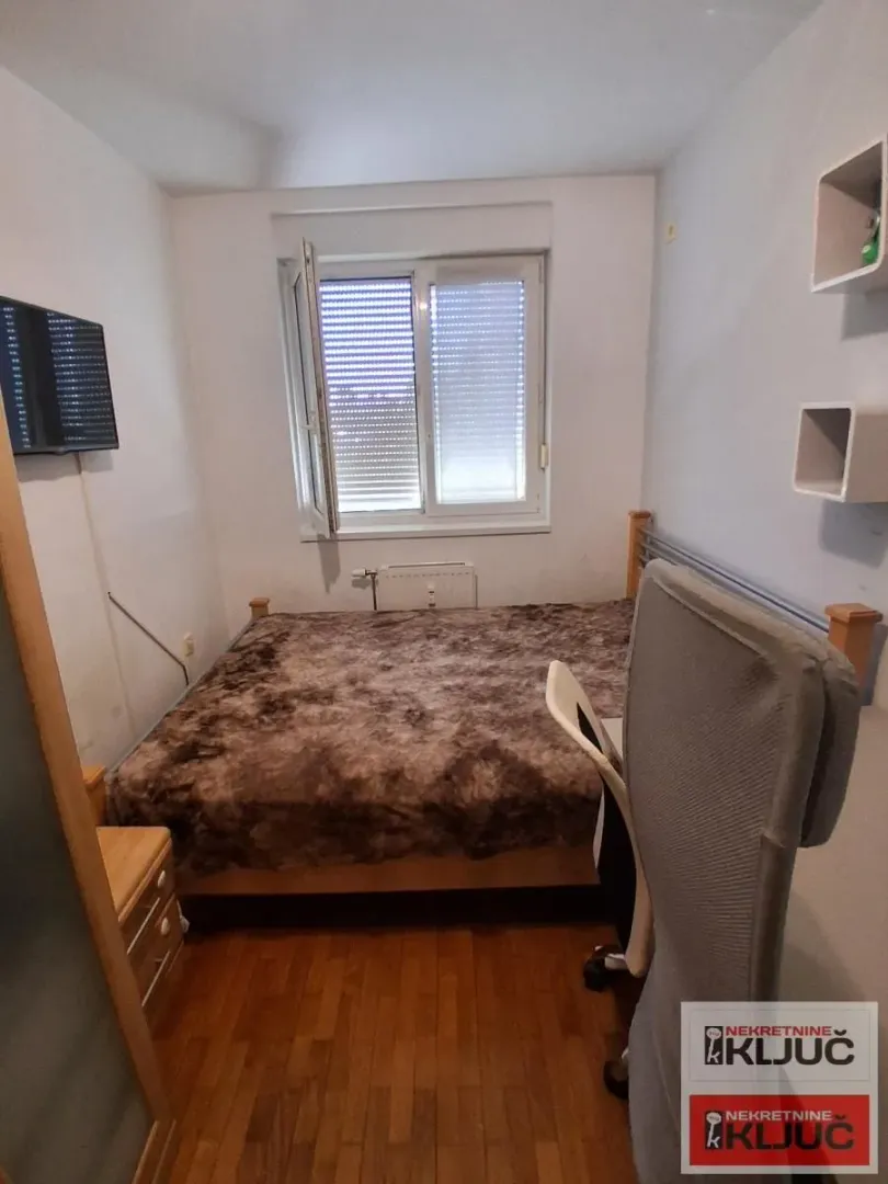 Prodaja, trosoban stan, 79m², Grbavica, Novi Sad Sve Podlokacije