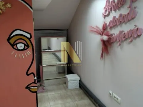 Sale, office space, 37m², Bulevar Oslobodjenja, Novi Sad Sve Podlokacije - image 5