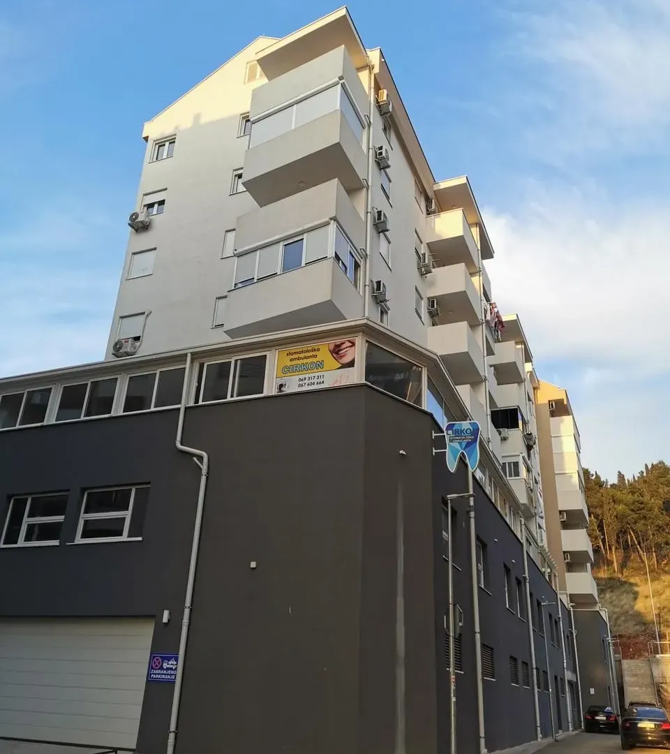 Prodaja, dvosoban stan, 61m², Ljubović, Podgorica