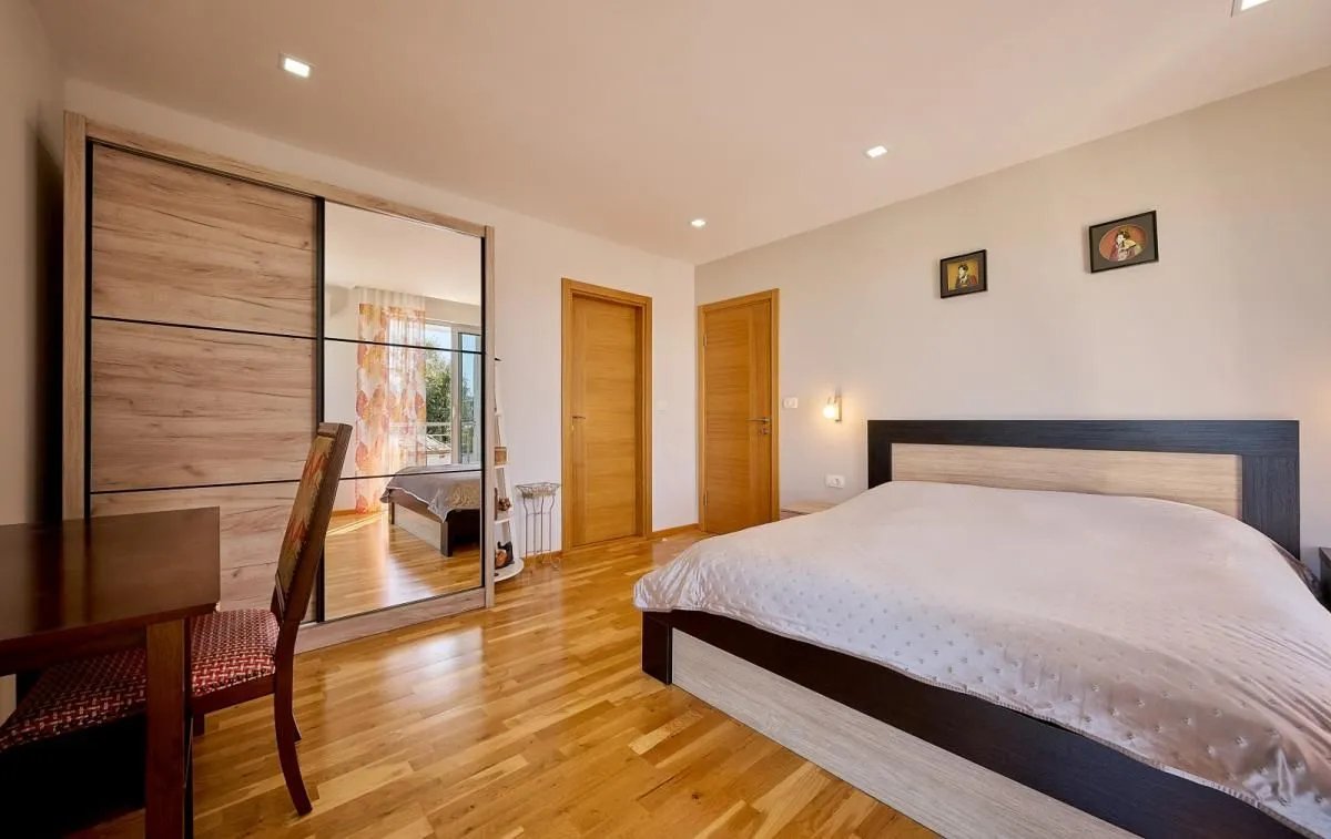 Sale, house, 200m², Budva, Crna Gora
