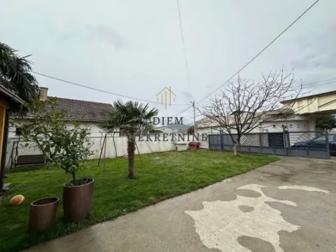 Izdavanje, kuća, 140m², Donji Kokoti, Podgorica - image 10