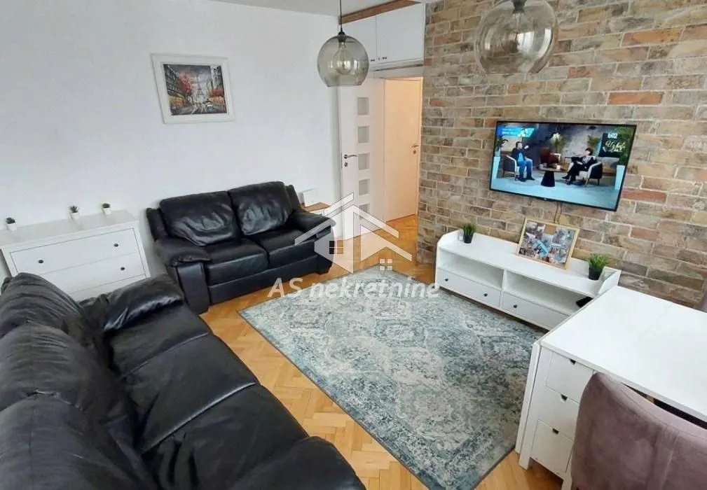 Rent, two bedroom apartment, 40m², Novi Beograd Sve Podlokacije, Beograd