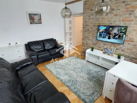 Rent, two bedroom apartment, 40m², Novi Beograd Sve Podlokacije, Beograd - image 1
