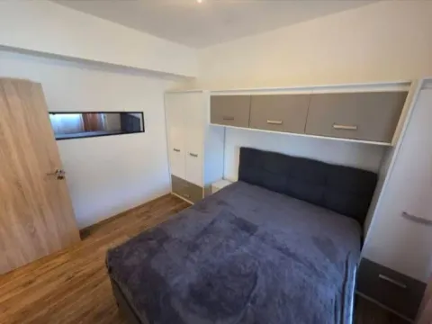 Izdavanje, dvosoban stan, 47m², Velji Vinogradi, Budva - image 7