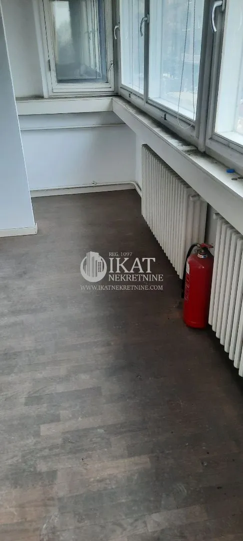 Sale, office space, 350m², Vračar Sve Podlokacije, Beograd