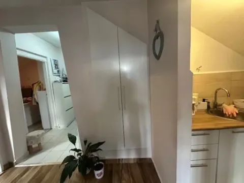 Prodaja, jednosoban stan, 55m², Centar, Podgorica - image 7