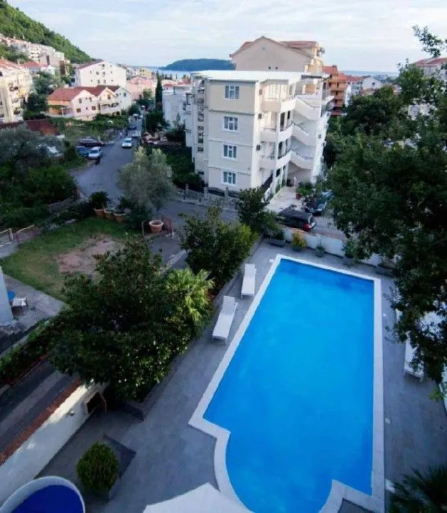 Rent, house, 300m², Budva, Crna Gora